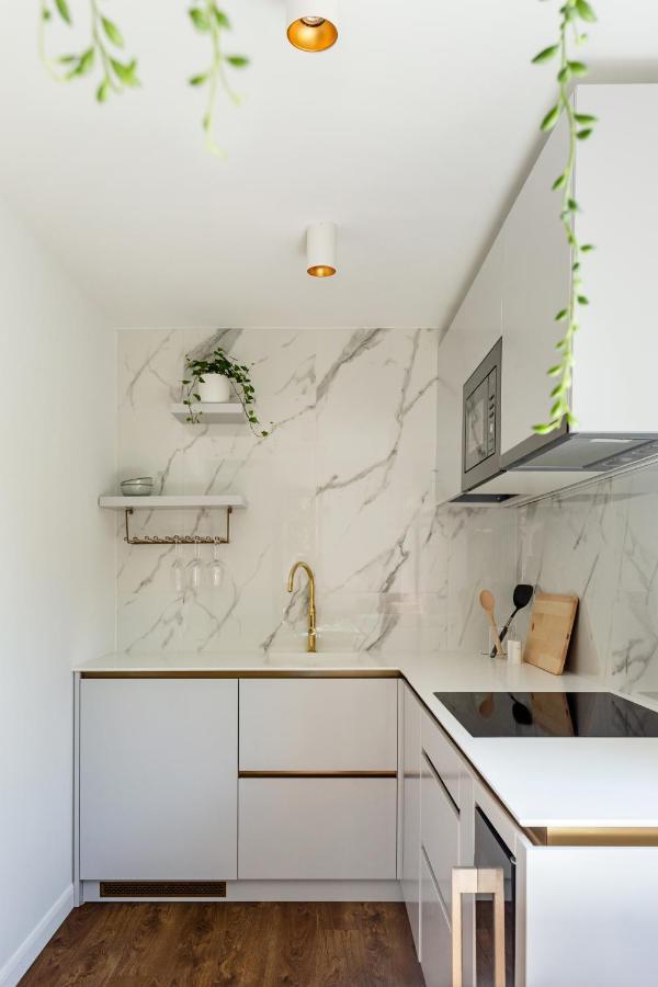 Designer Apartment In The City Center Kluż-Napoka Zewnętrze zdjęcie