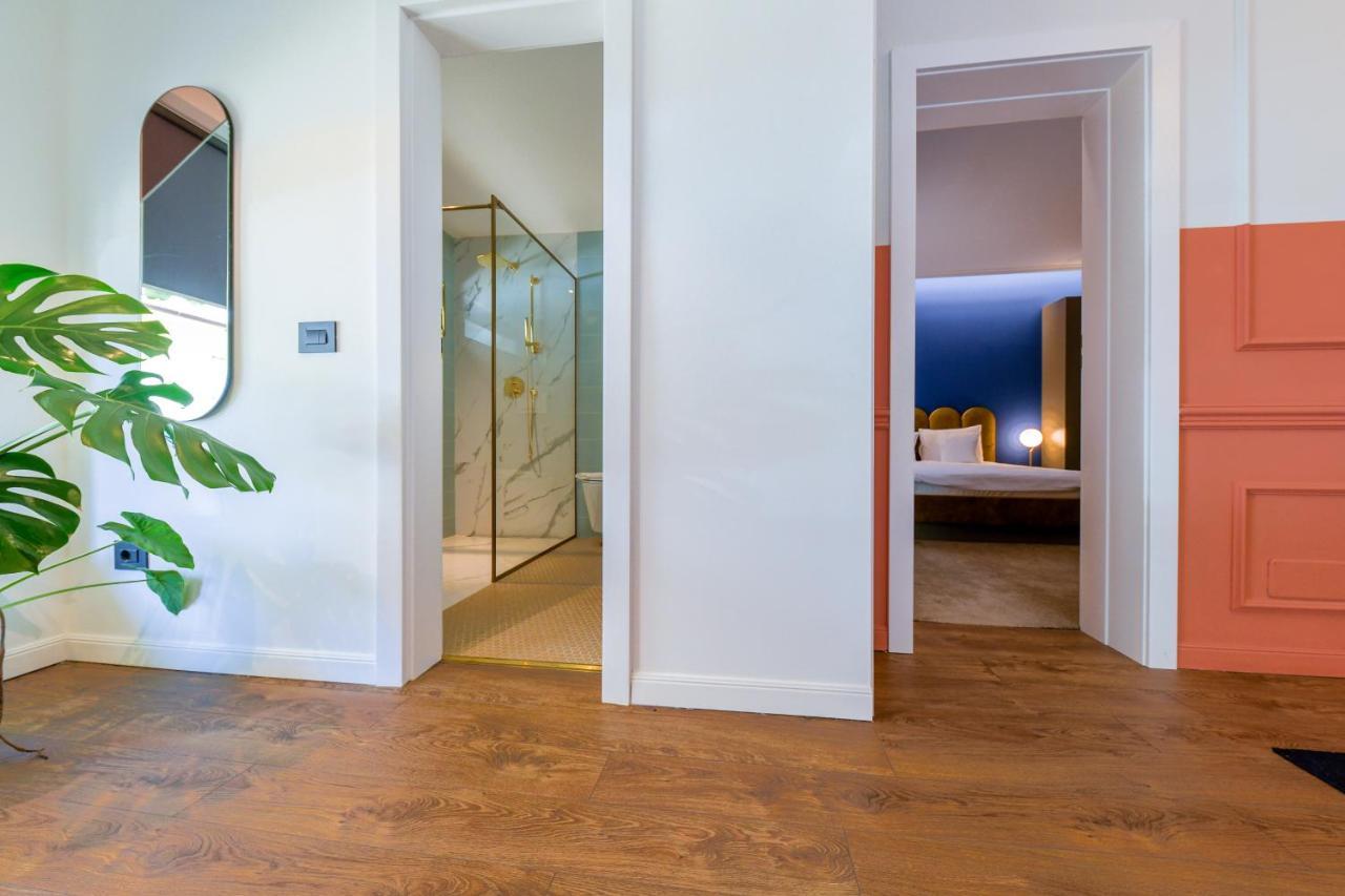 Designer Apartment In The City Center Kluż-Napoka Zewnętrze zdjęcie